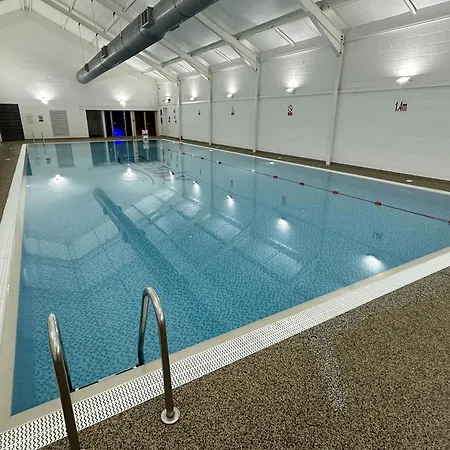 Holiday home Joes House - Part Of The The Bay Village With Pool, Gym And Direct Access, Pub, Restaurant, Tennis And Meadows Walks *